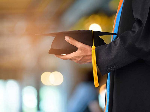 جلسه دفاع پایان نامه: سید حامد صالحی، گروه مهندسی صنایع