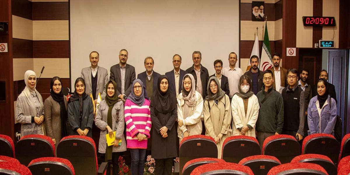 برگزاری مراسم معارفه دانشجویان نو ورود غیرایرانی دانشکده علوم انسانی