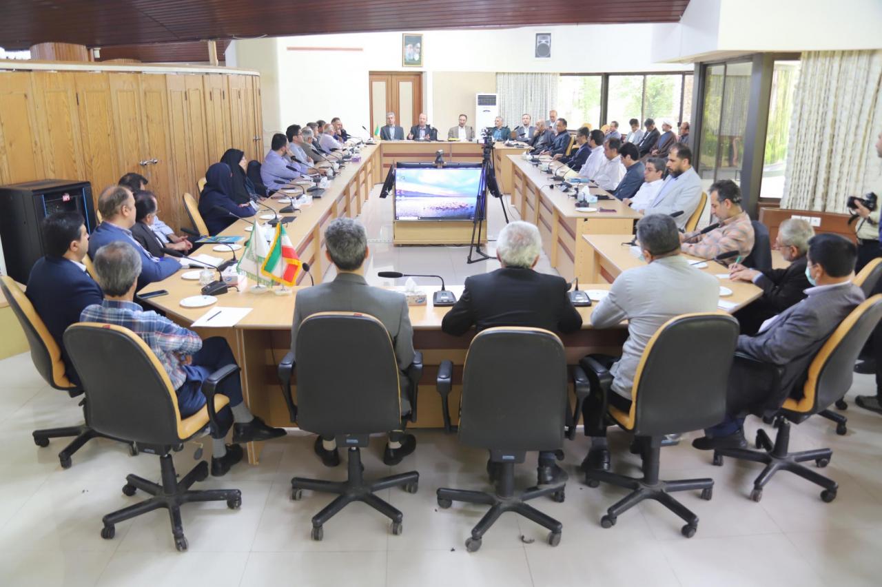  نشست صمیمی رییس دانشگاه با اعضای هیات علمی دانشکده منابع طبیعی و علوم دریایی نور