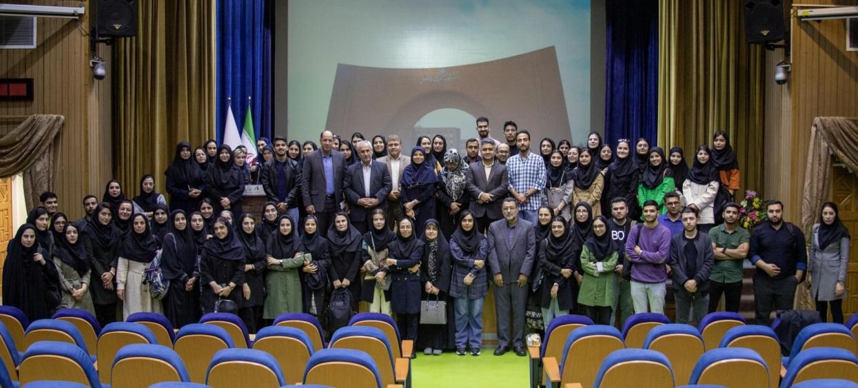 تور آشنایی دانشجویان نو ورود دانشکده علوم پزشکی با زیست بوم دانشگاه